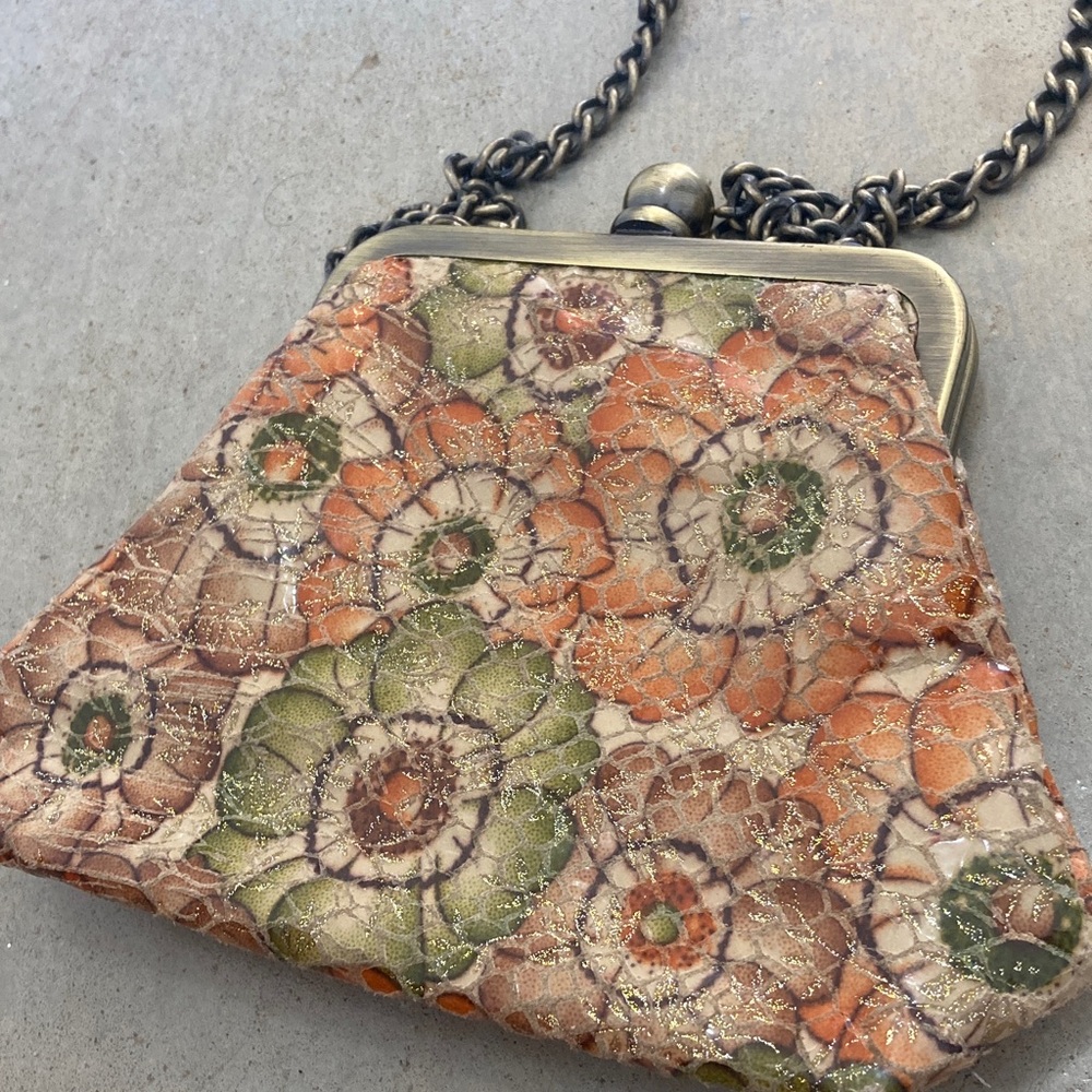 Hobo Embossed Chain Bag nwot. Gift not used. - Picture 2 of 6